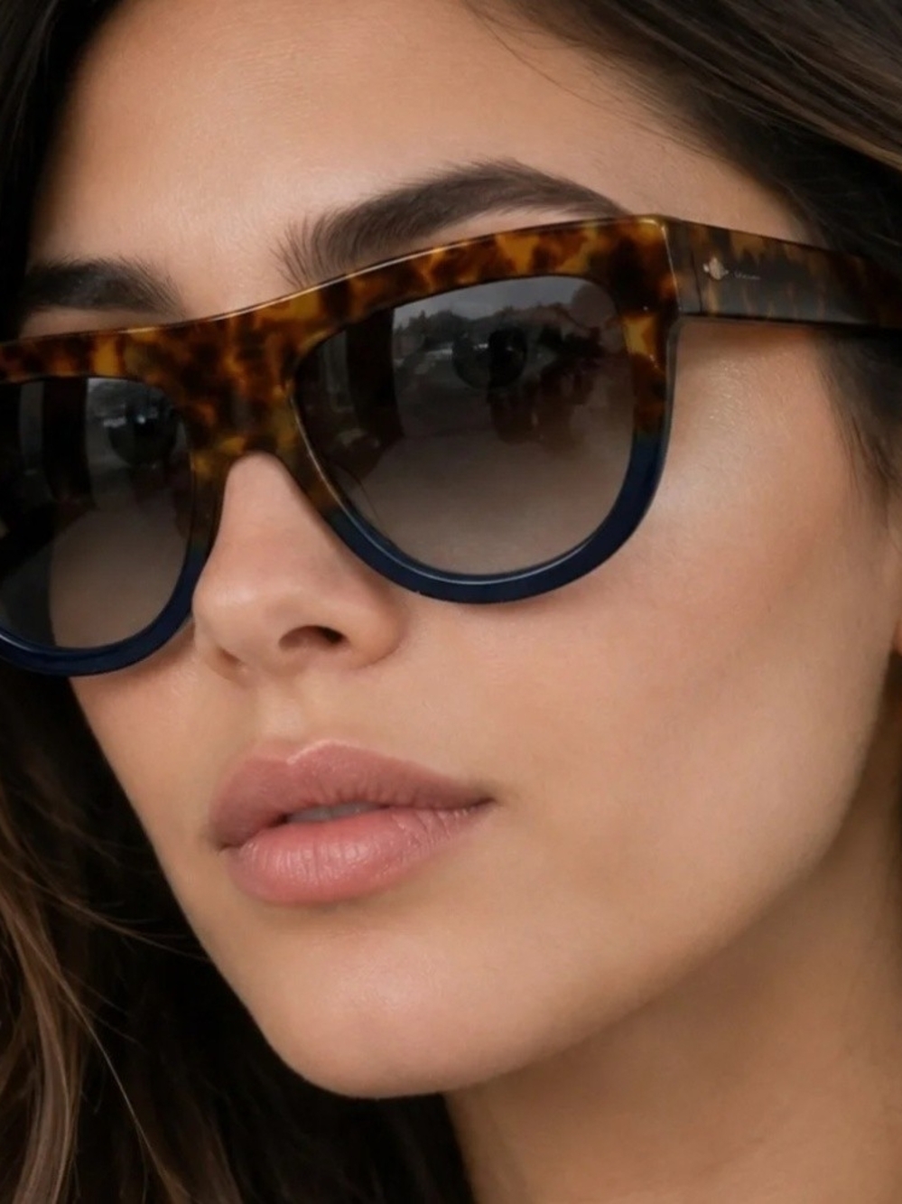 CÉLINE ShadowCL-41026 - Havana  and Blue Flat Top Sunglasses - Flawed - Picture 11 of 13
